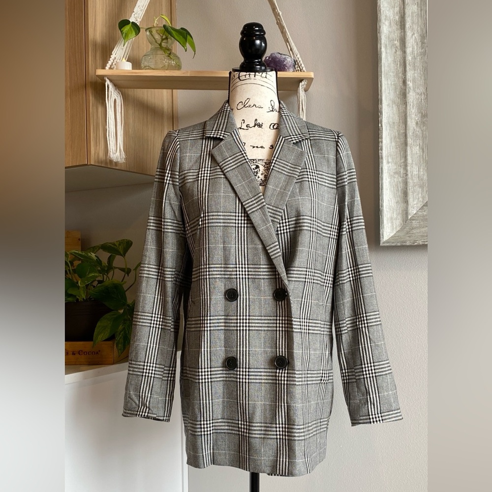 Vintage inspired Gray Plaid Double-Breasted Blazer